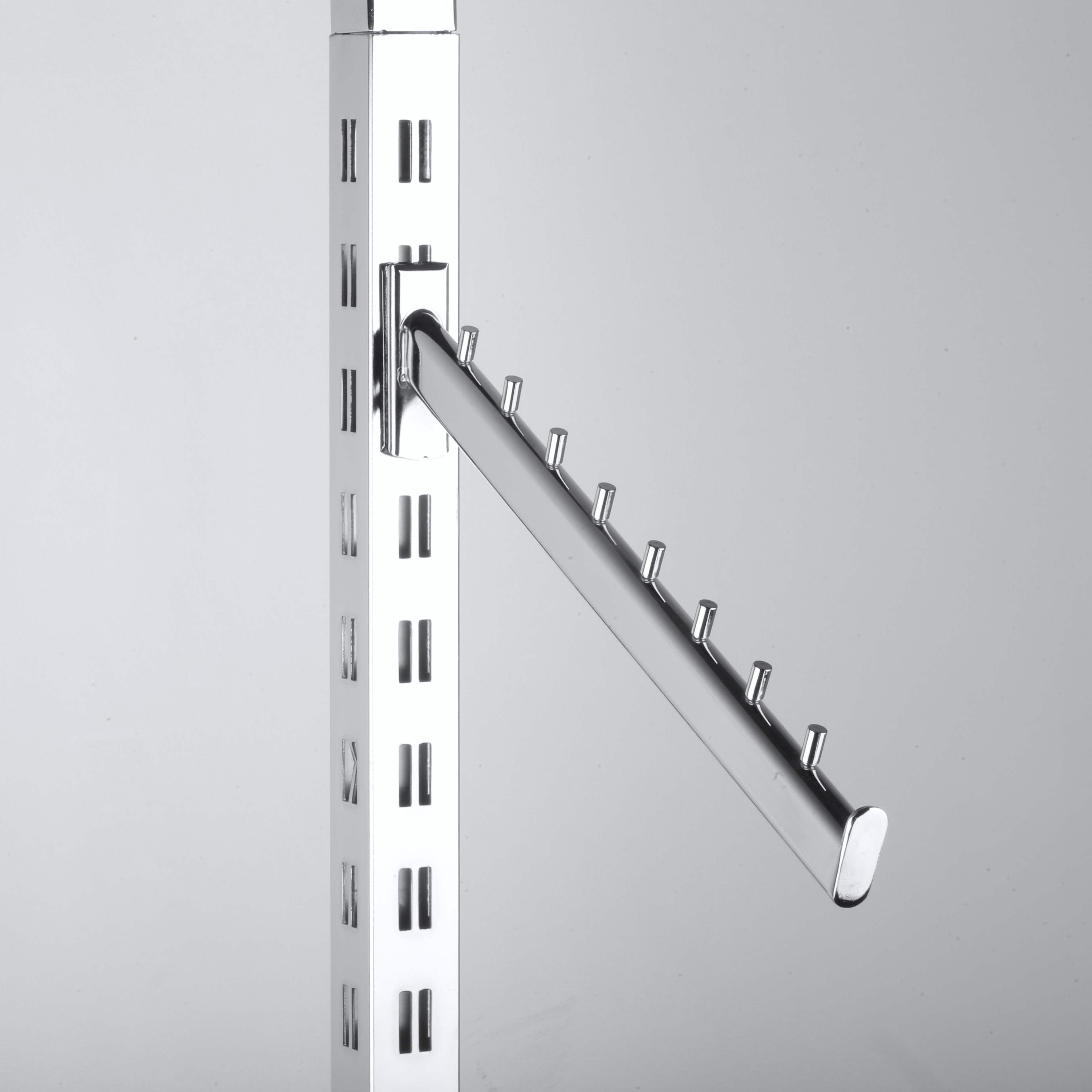vertical кронштейн для полок
